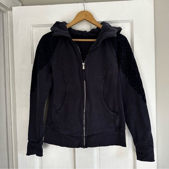 Lululemon Scuba Hoodie IV *Floral Flock - Picture 3 of 7